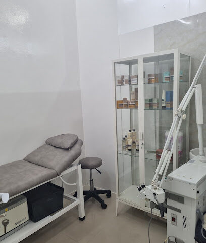 صالون الرموش للتجميل - Abu Dhabi - +971 56 675 7713