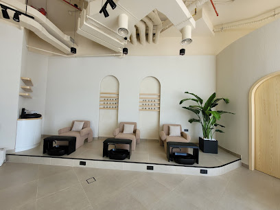 Mon Petit Beauty Bar - Abu Dhabi - +971 56 614 7144