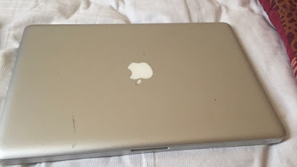 Used Computer and IT Bulk buyer - Abu Dhabi - +971 54 723 4667