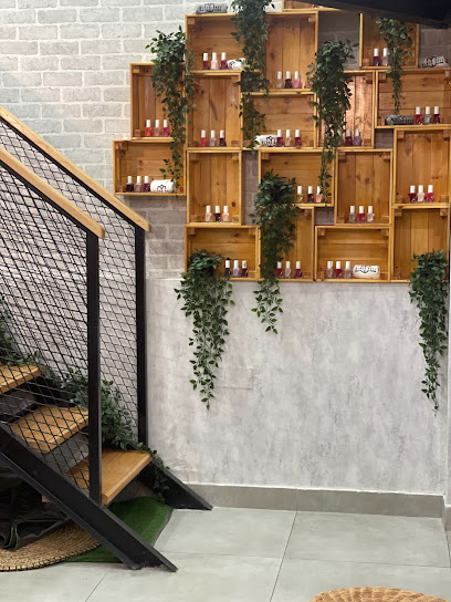 black rose beauty lounge - United Arab Emirates|Al Faseel - Fujairah|Al Faseel Rd(E99)
