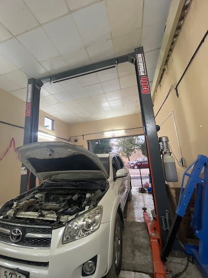 Royal Garage - United Arab Emirates|Industrial Area - Dibba Industrial - Fujairah|H8X3+WF2