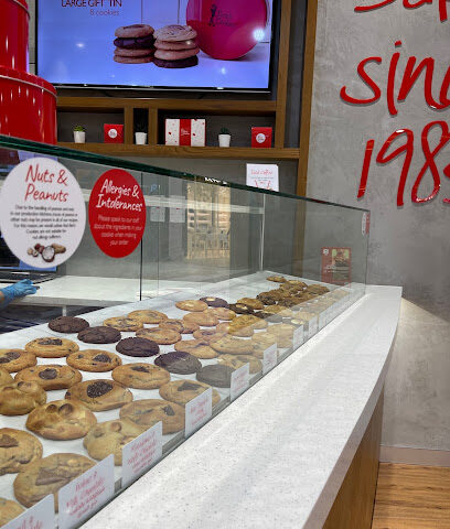 بنز كوكيز | Ben's Cookies - Abu Dhabi - +971 3 762 8003