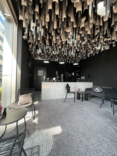 SHADE Speciality Coffee - United Arab Emirates|Al Nahyan - E25 - Abu Dhabi|21 شارع قَرْن عُوْيَان