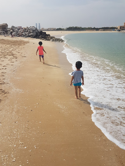 Ras Al-Khaimah Public Beach - United Arab Emirates|Dafan Al Maireed - Ras al Khaimah|RXC7+W34