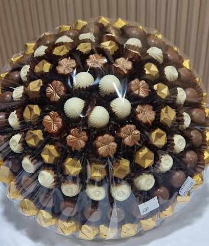 Alqasr Almalaki chocolate - Abu Dhabi - +971 50 291 2109