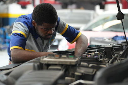 Battmobile - Car Battery Replacement Dubai, Oil Change Service in Dubai, Auto repair - Abu Dhabi - +971 800 78278