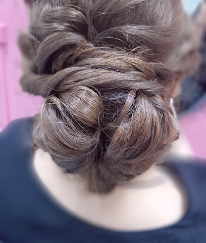 Markaz laha Al Jamal Salon - Abu Dhabi - +971 50 233 2592