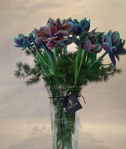 Inbloom chocolate & flowers - Abu Dhabi - +971 52 232 2170