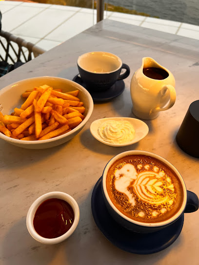Wave Cafe Restaurant - United Arab Emirates|Gazertalhesin - Sharjah