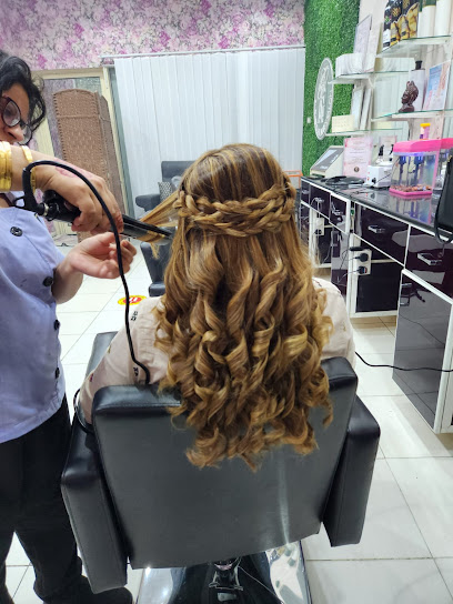 Al Gheroub Ladies Saloon - United Arab Emirates|Al Bu Daniq - Sharjah