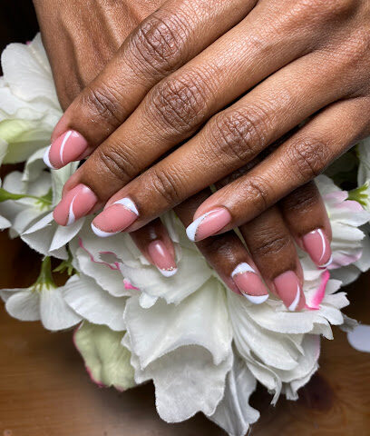 صالون انوثة لتجميل السيدات Ounotha Beauty Ladies Salon - Abu Dhabi - +971 50 531 9256