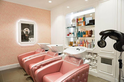 Nayomi Beauty Salon - Abu Dhabi - +971 6 731 7772