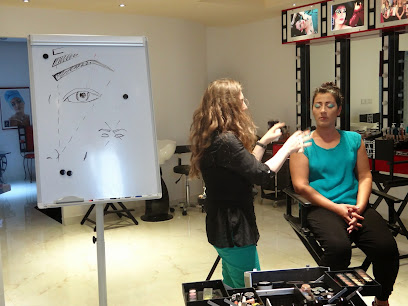 Make-Up Atelier Training Center - Abu Dhabi - +971 55 726 1703