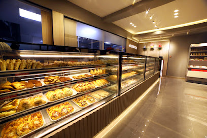 Bait Al Reem Bakery, Hamidiya - Abu Dhabi - +971 50 108 9147