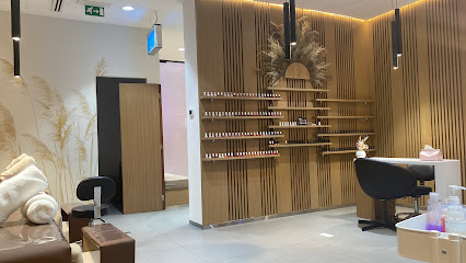 Spaces Salon & Spa - Abu Dhabi - +971 6 561 8008