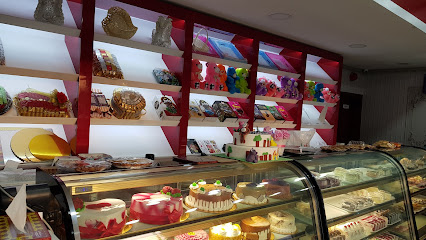 مخبز لافيياستا LA FIESTA BAKERY - Abu Dhabi - +971 55 317 4566