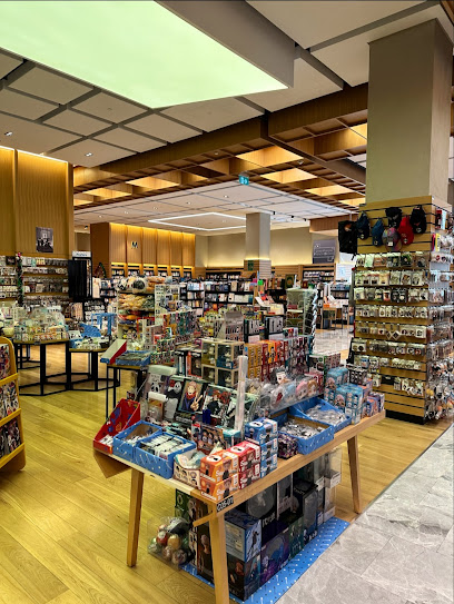 Kinokuniya Abu Dhabi - United Arab Emirates|Al Maryah Island - Abu Dhabi|Level 3F & 4F