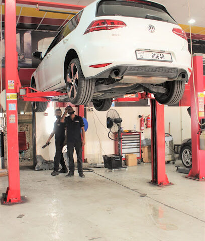 Wagen Kenner - European Car Specialist (BMW, Mini, Porsche, Audi, VW, Mercedes repairs & service) - Abu Dhabi - +971 4 338 8082