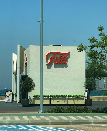 FiLLi Cafe - United Arab Emirates|Sharjah|Beach - Corniche st Khorfakkan