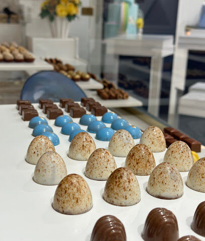chocola bluebell شوكولا بلوبيل - Abu Dhabi - +971 54 344 4688