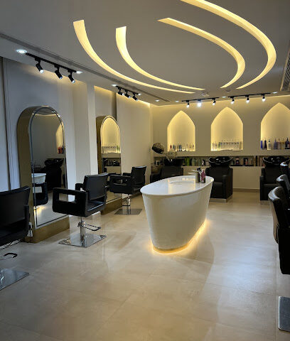 Lavellebeautylounge - Abu Dhabi - +971 3 765 7000