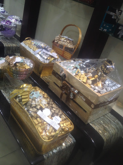 Laroche chocolate - United Arab Emirates|Bani Yas - East 9 - Abu Dhabi|7JMW+5QM