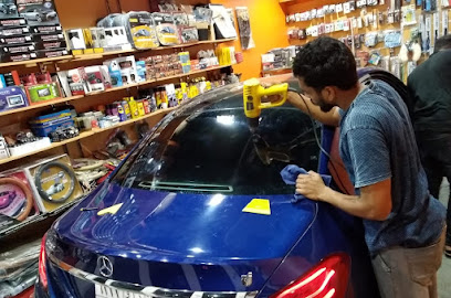 Al Taer Auto Accessories & Window Tinting - Abu Dhabi - +971 52 303 0212