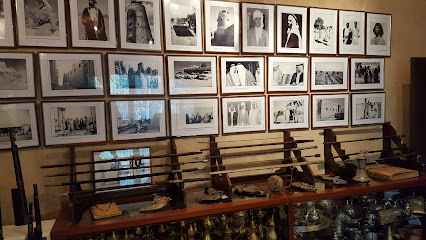 Etihad Antiques Gallery - Abu Dhabi - +971 2 667 1229