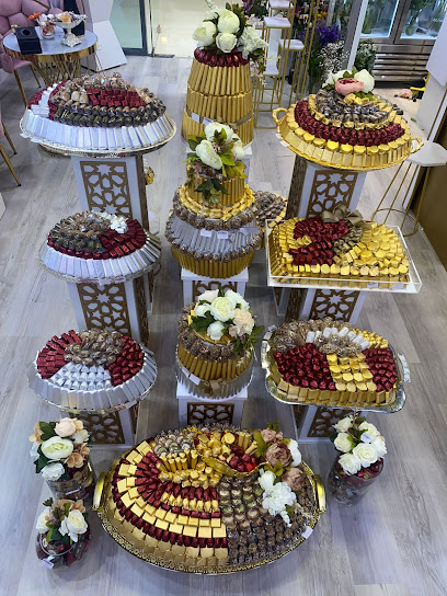 Latchor For Chocolates And Flowers لاتشور للشوكولا والزهور - United Arab Emirates|Al Falah - Abu Dhabi