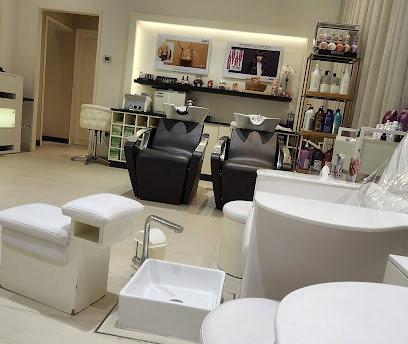 Belle Femme Hair & Nail Lounge Business Bay - Abu Dhabi - +971 4 430 9543