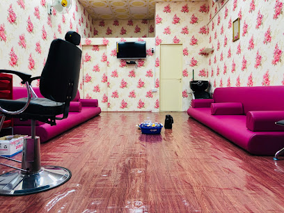 AL FARASHA AL SAFRA LADIES SALOON - Abu Dhabi - +971 50 388 6009