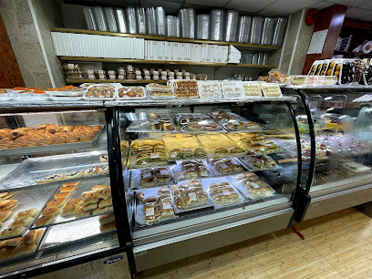 Corniche automatic Bakeries and Markets airport road: مخابز الكورنيش شارع مطار - Abu Dhabi - +971 2 632 4868
