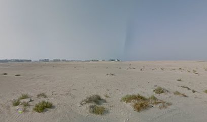 ملعب علي لال - Abu Dhabi - +971 55 221 1556